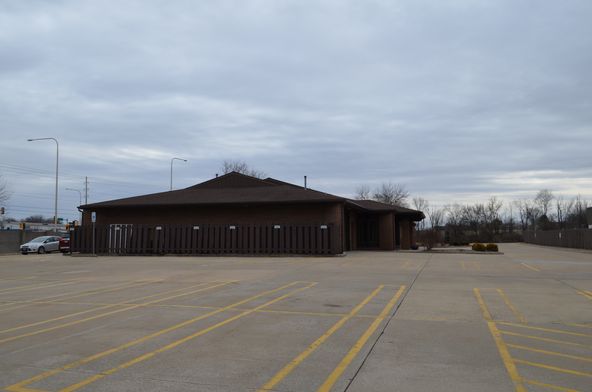 2801 W Lawrence Ave, Springfield, IL 62704
